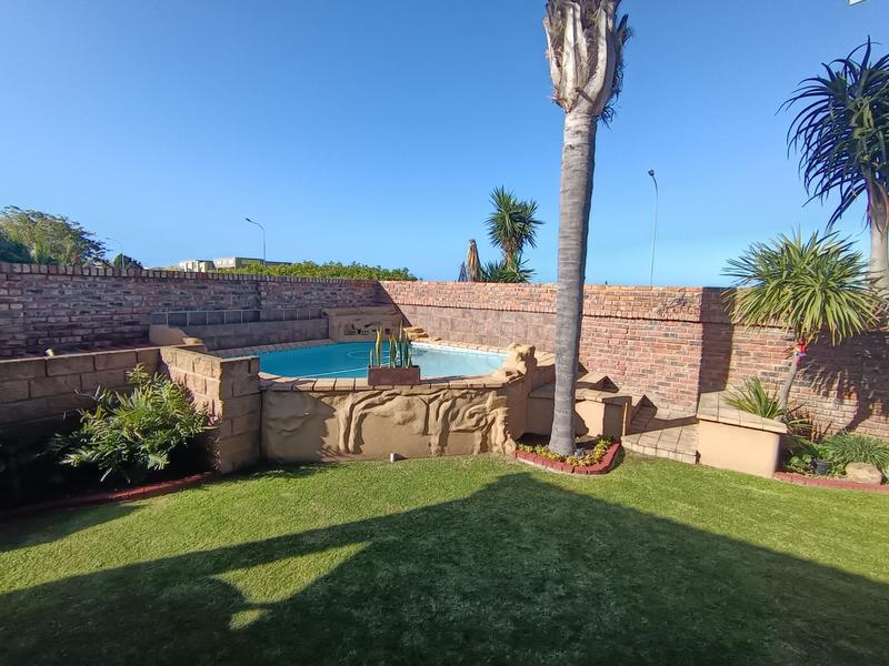 3 Bedroom Property for Sale in Hartenbos Western Cape